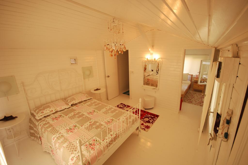 Lukkies Lodge Чирали Екстер'єр фото